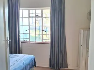 3 Bedroom Cottage/Garden Flat to Rent in Mount Pleasant