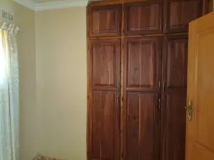 4 Bedroom House to Rent in Marlborough