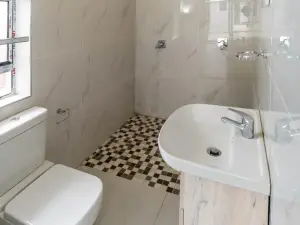 Flat/Apartment to Rent in Greendale
