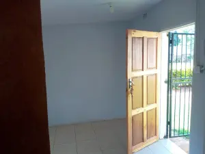 Commercial Property to Rent in Hillside