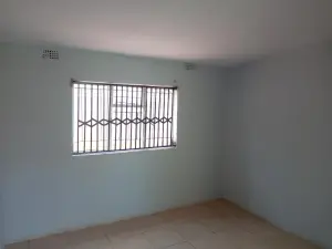 Commercial Property to Rent in Hillside