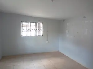 Commercial Property to Rent in Hillside