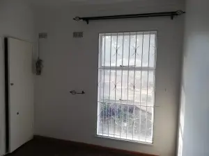 Flat/Apartment to Rent in Greystone Park