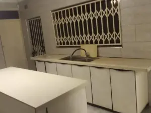 4 Bedroom House to Rent in Crowhill Views