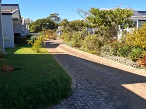 Townhouse/Complex/Cluster to Rent in Greendale