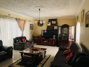 Commercial Property to Rent in Hatfield