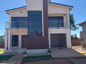 Townhouse/Complex/Cluster for Sale