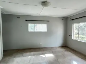 4 Bedroom House to Rent in Emerald Hill