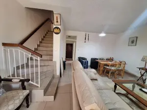 Flat/Apartment to Rent in Avenues