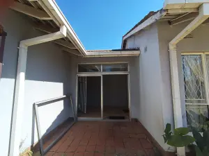 3 Bedroom House to Rent in Ashdown Park