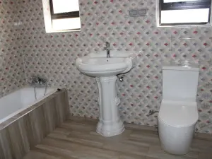 1 Bedroom Cottage/Garden Flat to Rent in Borrowdale