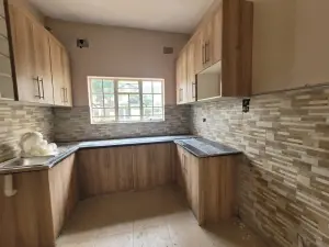 Flat/Apartment to Rent in Avondale