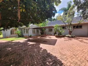 4 Bedroom House to Rent in Avondale - The Ridge
