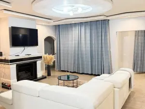 4 Bedroom House to Rent in Goodhope