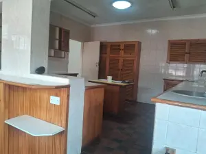 3 Bedroom Cottage/Garden Flat to Rent in Avondale