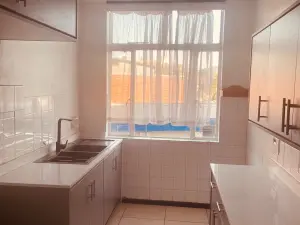 Flat/Apartment to Rent in Avenues