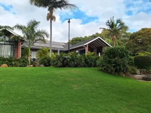 5 Bedroom House to Rent in Chisipite