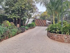 5 Bedroom House to Rent in Chisipite