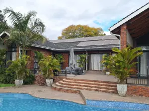 5 Bedroom House to Rent in Chisipite