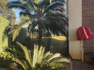 Flat/Apartment to Rent in Mount Pleasant