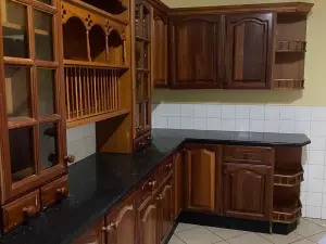 5 Bedroom House to Rent in Kambanji