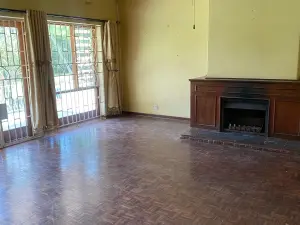 5 Bedroom House to Rent in Kambanji