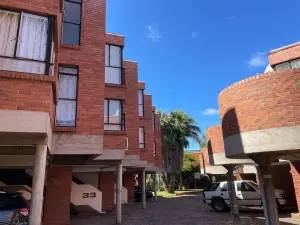 Townhouse/Complex/Cluster for Sale