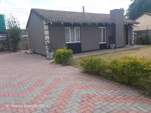 3 Bedroom House to Rent in Msasa Park