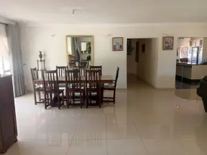4 Bedroom House to Rent in Mount Pleasant