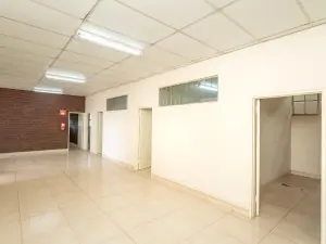 Commercial Property to Rent in Graniteside