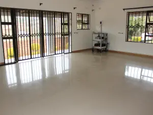 3 Bedroom House to Rent in Gletwin Park