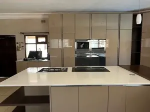 5 Bedroom House to Rent in Gletwin Park