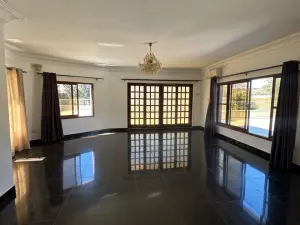 5 Bedroom House to Rent in Gletwin Park
