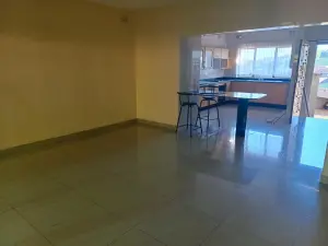 4 Bedroom House to Rent in Greystone Park