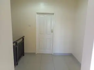 4 Bedroom House to Rent in Greystone Park