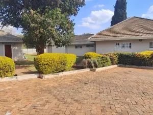 2 Bedroom Cottage/Garden Flat to Rent in Upper Hillside