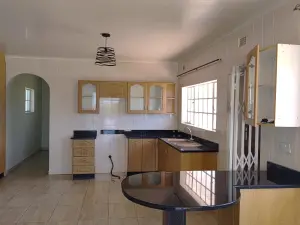 Townhouse/Complex/Cluster to Rent in Borrowdale
