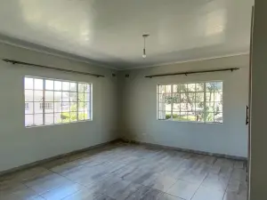 Townhouse/Complex/Cluster to Rent in Borrowdale