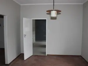 3 Bedroom House to Rent in Emerald Hill
