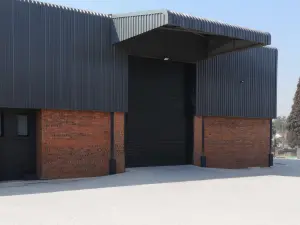 Warehouse/Industrial to Rent in Hatfield