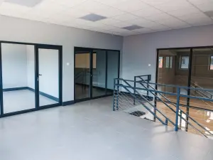 Warehouse/Industrial to Rent in Hatfield