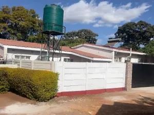 Cottage/Garden Flat for Sale