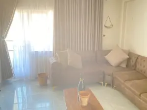 Flat/Apartment to Rent in Avenues