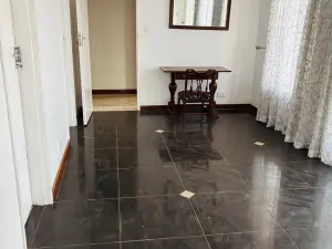 Commercial Property to Rent in Borrowdale