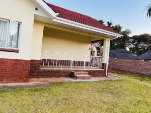 Commercial Property to Rent in Borrowdale
