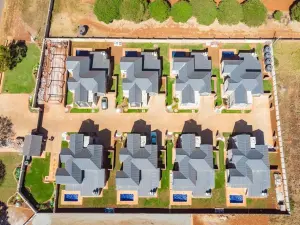 Townhouse/Complex/Cluster to Rent in Greystone Park