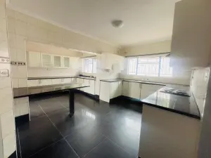 4 Bedroom House to Rent in Zimre Park