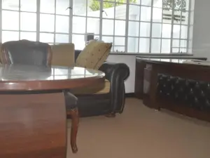 Commercial Property to Rent in Milton Park