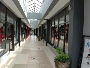Commercial Property to Rent in Avondale