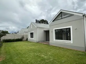 Townhouse/Complex/Cluster to Rent in Highlands